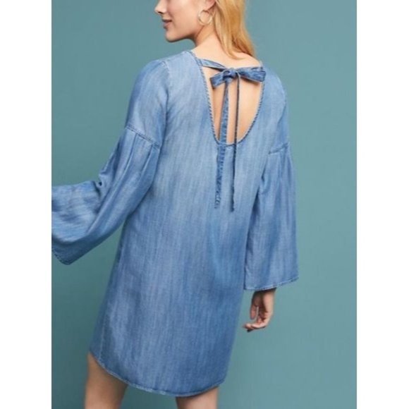 Anthropologie Cloth & Stone Tencil Chambray Bell Sleeve Open Back Dress, Sz M - Picture 2 of 10